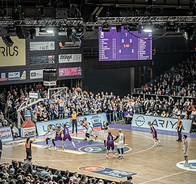 Germany’s multi-purpose 3,700-capacity Lokhalle Göttingen arena has a new sound system from CODA Audio. Photo by klar&deutlich’s Jannik Nyga.