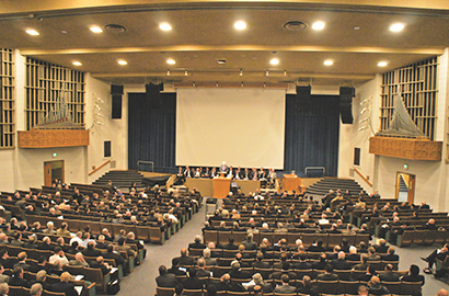 The Interstake Auditorium is equipped with RoomMatch and PowerMatch gear from Bose.