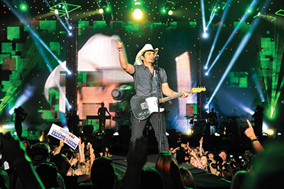 Brad Paisley photo by Steve Jennings