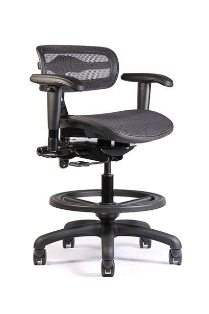 virtu Stealth Touring Chair by Crown Seating