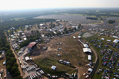 The circular arrangement of the various tents and stages helped keep noise bleed to a minimum.