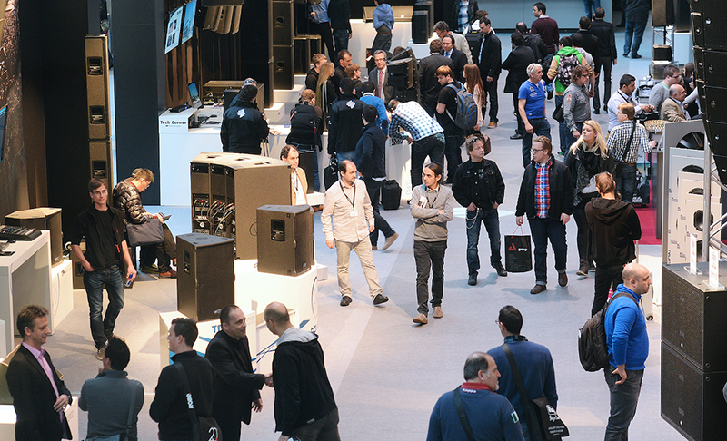 New speakers seem to be on everyone’s mind, such as these attendees at 2014 Prolight+Sound/Musikmesse in Frankfurt.