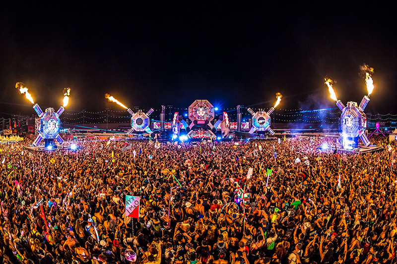 FOH view of the BassPOD stage