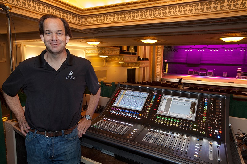 Savannah Music Festival Chief Sound Engineer Chris Evans at the DiGiCo SD12 FOH console deployed at the 1,200-seat Lucas Theatre (photo credit: Bailey Davidson)