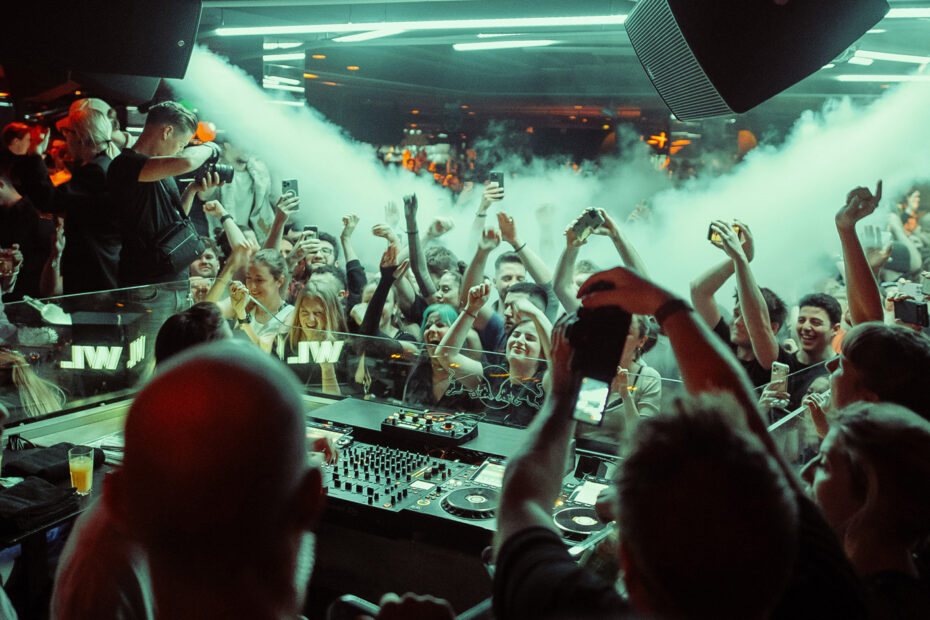 Munich-based TAPS Media GmbH installed the CODA Audio HOPS System at Munich’s Pacha Club